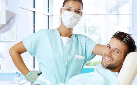 Какая гарантия на зубные импланты?