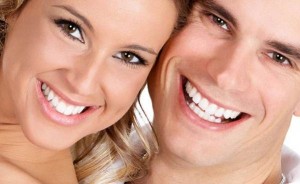 Как сделать белоснежную улыбку. Смотреть фото Как сделать белоснежную улыбку. Смотреть картинку Как сделать белоснежную улыбку. Картинка про Как сделать белоснежную улыбку. Фото Как сделать белоснежную улыбку